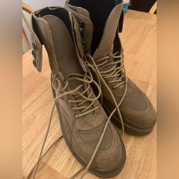 Bloggers Fave Zara Laced Split Leather Low Heel Ankle Boots Size 9 - Picture 15 of 16